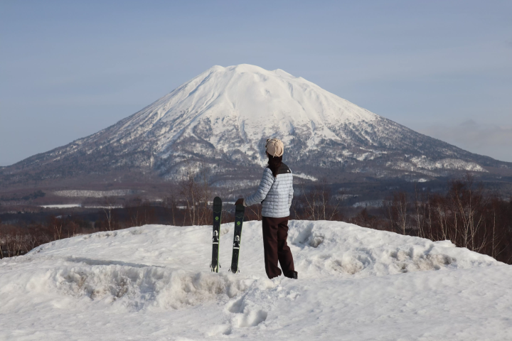 Fly directly from San Francisco to Niseko in spring! Enjoy blue skies and powder snow for a "premium spring skiing" experience.