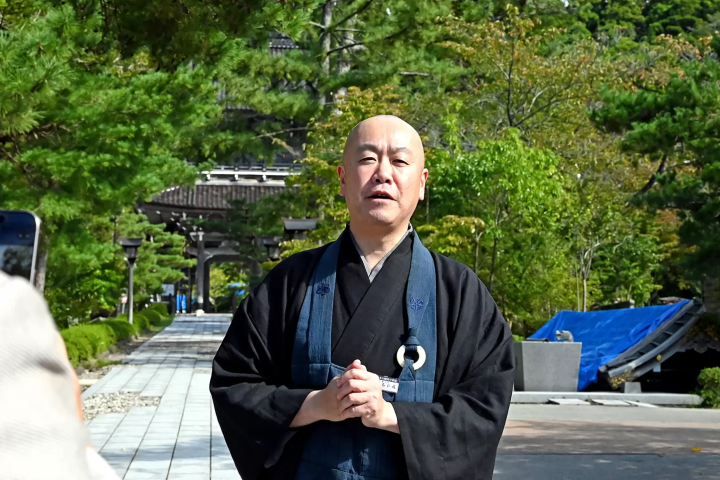 高島弘重,總寺副住持兼副首席僧侶