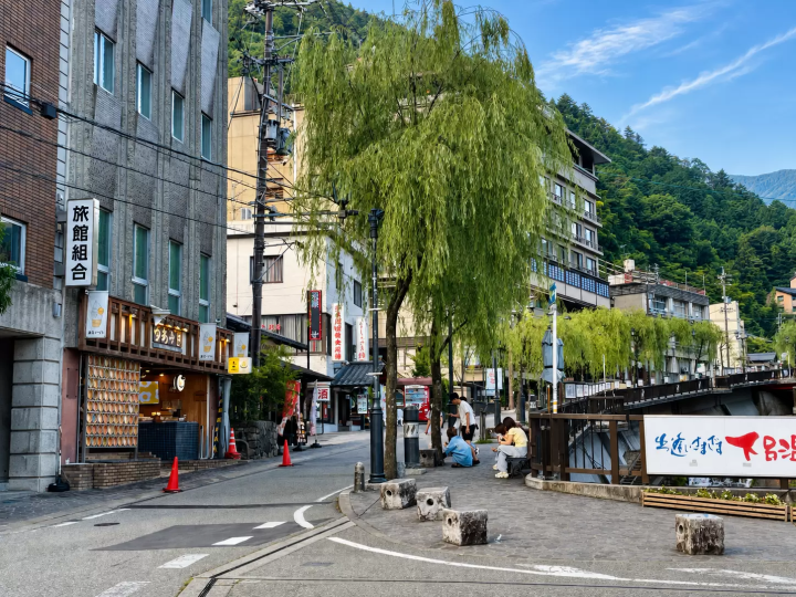 日本の温泉・銭湯・お風呂は何が違う?入り方とマナーもわかりやすく解説