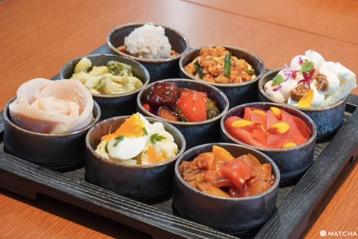 自由挑選多國籍料理的 Deli Buffet