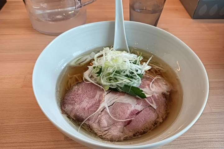 盐味拉面 900日元