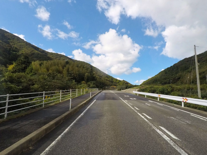 【島根県】西ノ島をドライブして絶景を満喫!海と大地が織りなす景色を巡る旅